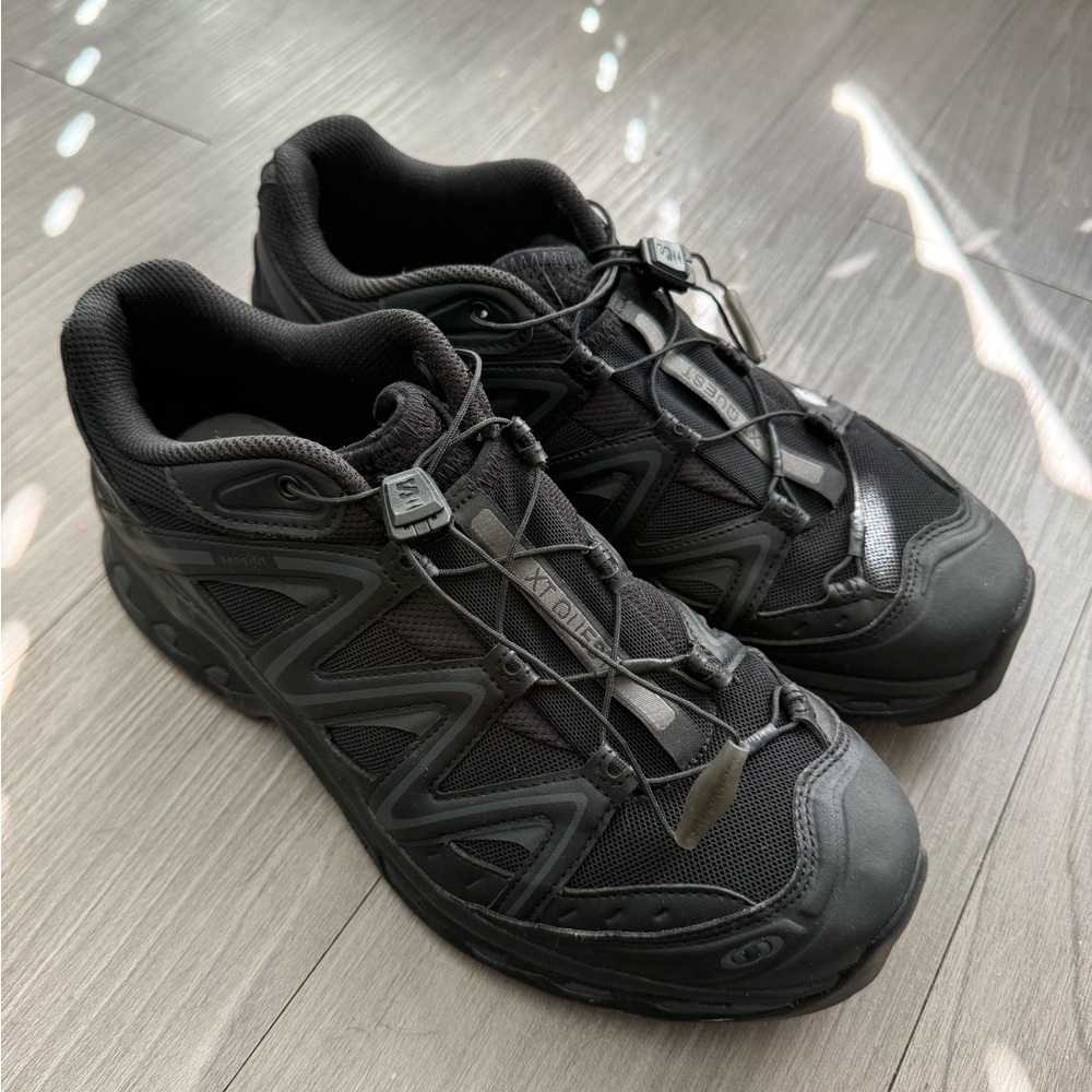 Salomon XT-QUEST Unisex Sneakers, Size 8.5 in Men’s, Size 9.5 in Women’s